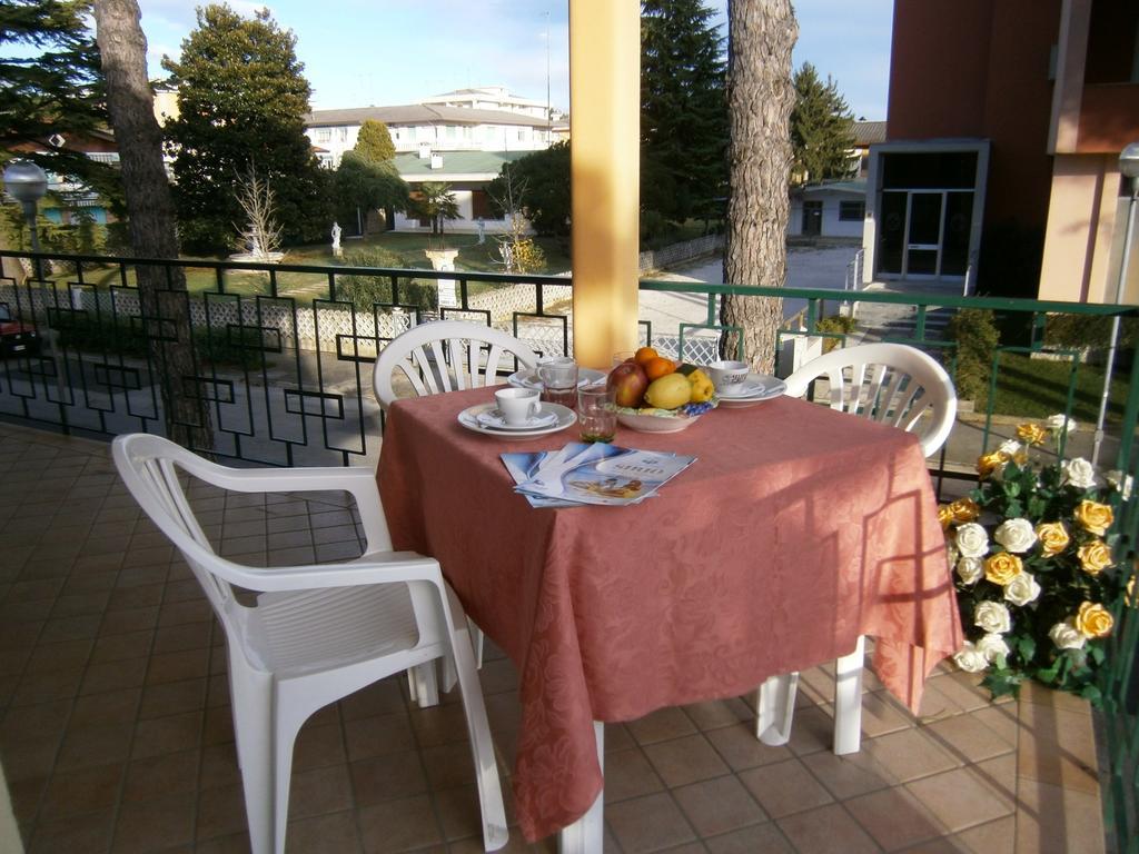 Villa Luca Bibione Exterior foto
